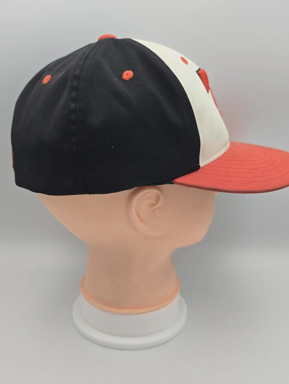 Pacific Headwear #24 Tennessee Volunteers  Fitted Hat Size S-M 6 7/8-7 3/8